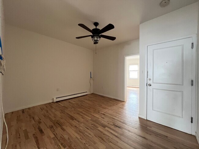 Unit 2 - 11 Rose Ave