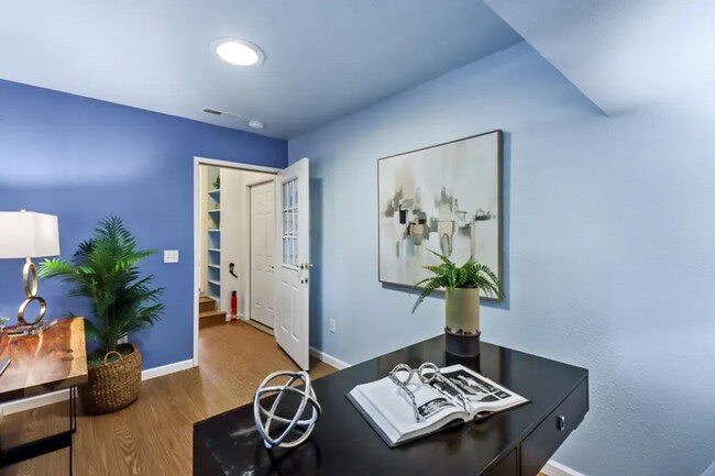 Building Photo - Charming 3 bed 1 bath home in Davis