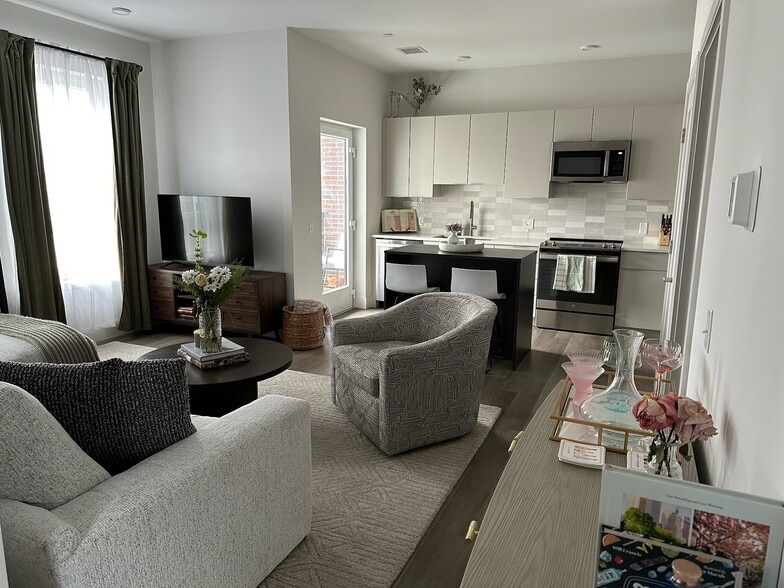 Building Photo - 959 Dorchester Ave