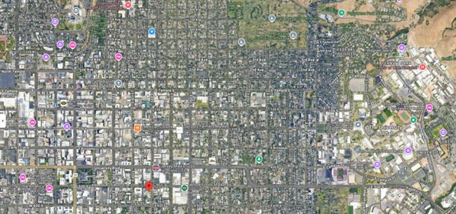 Building Photo - 2BR w/ Underground Parking Near TRAX