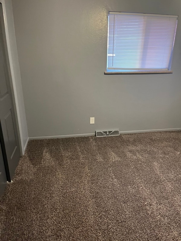 Building Photo - 4710 S Lincoln St