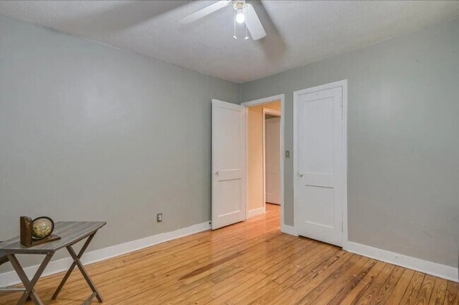 Building Photo - Charming North Augusta Living on a Spacious 1-Acre Lot!