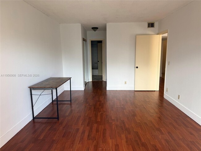 Building Photo - 7900 Camino Cir