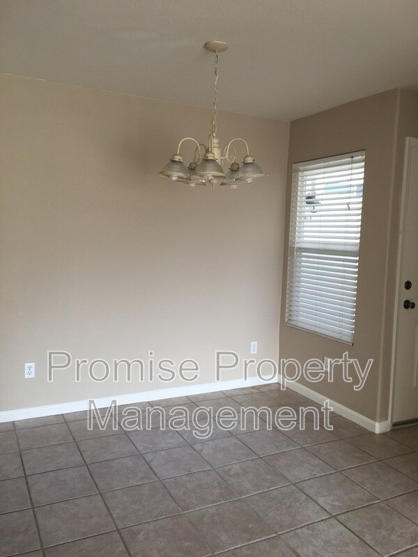 Building Photo - 565 Lands End Way