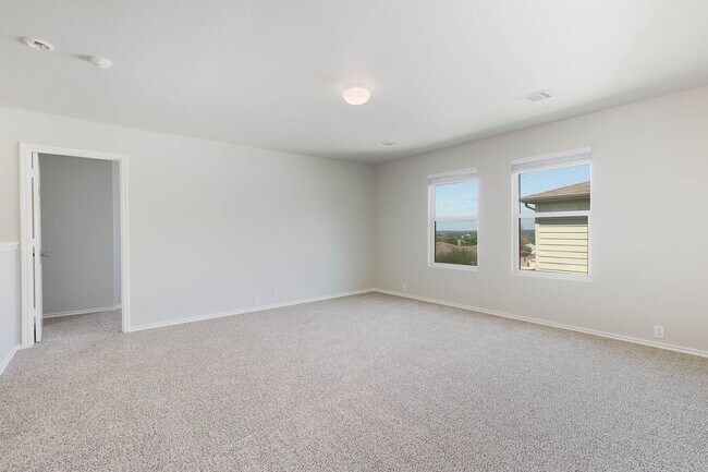 Building Photo - Rare 5 Bedroom Home Available for Immediate Move In w/downstairs Master Bedroom