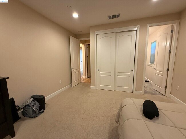 Building Photo - 7826 Kelly Canyon Pl