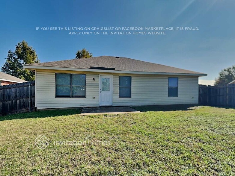 Building Photo - 1509 Queens Brook Ln