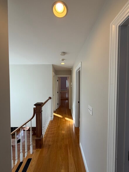 Building Photo - 100 Kimball Rd