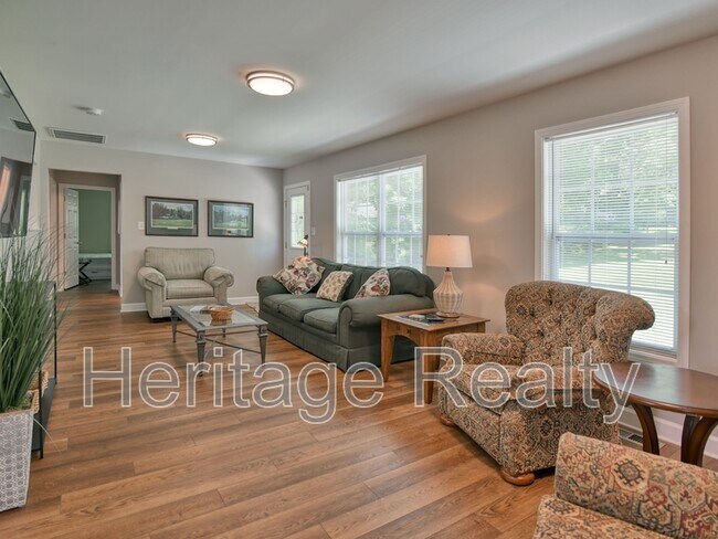 Building Photo - 4518 Holston Hills Rd