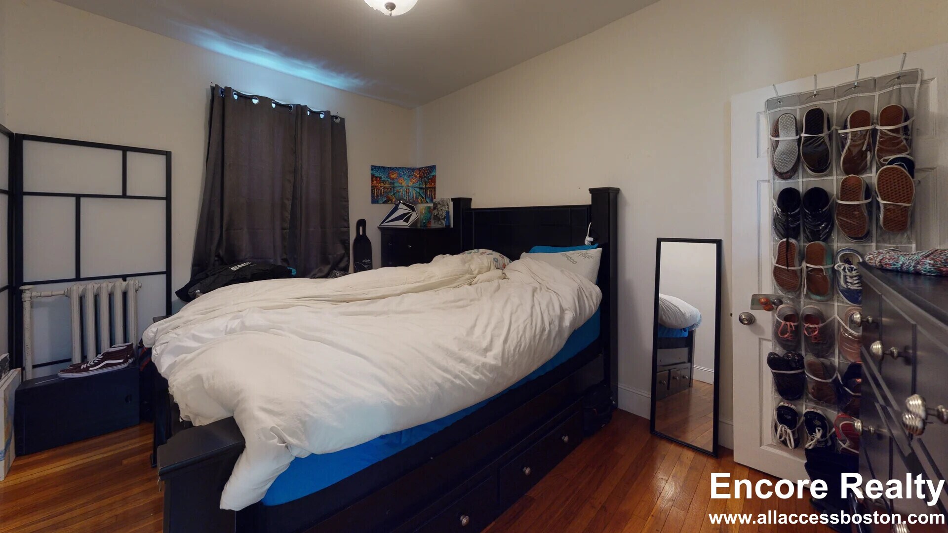 Building Photo - 9 Chiswick Ter