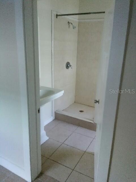 Building Photo - 400 Ave D SE