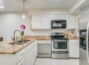 Building Photo - 201 Ellwood-277.5