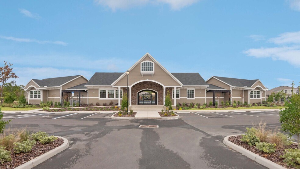 Building Photo - 11519 Memorial Dr