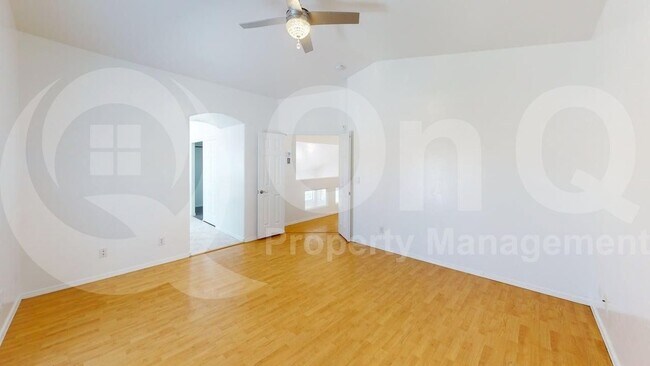 Building Photo - 9191 N Eaglestone Loop
