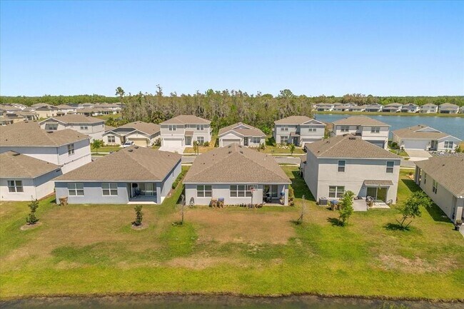 Building Photo - 5058 Sparkling Water Wy