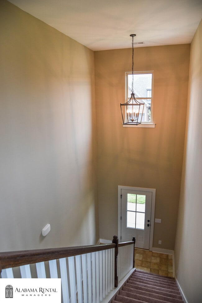 Building Photo - 5868 Cheshire Cove Trail
