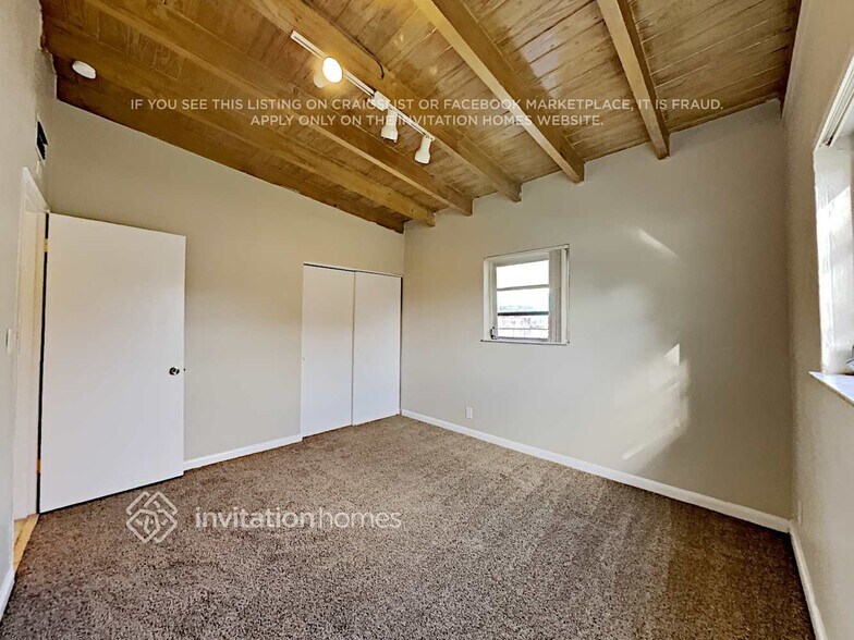 Building Photo - 3137 SW 15th Ct