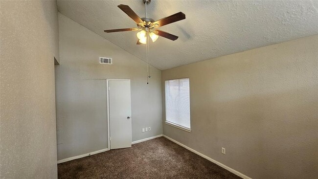 Building Photo - 10022 Windriver Dr