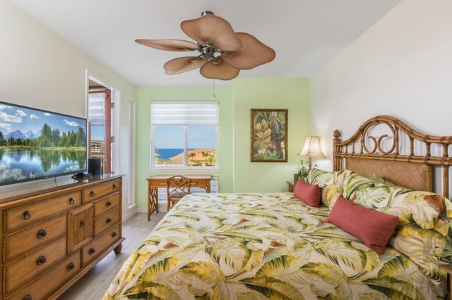 Building Photo - Furnished 2 Bedroom Condo in Town!