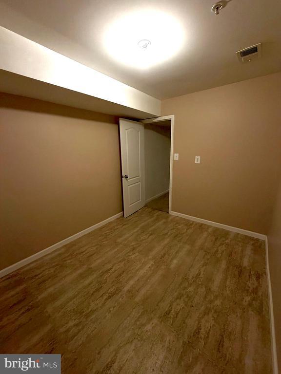 Building Photo - 3010 Winterbourne Dr