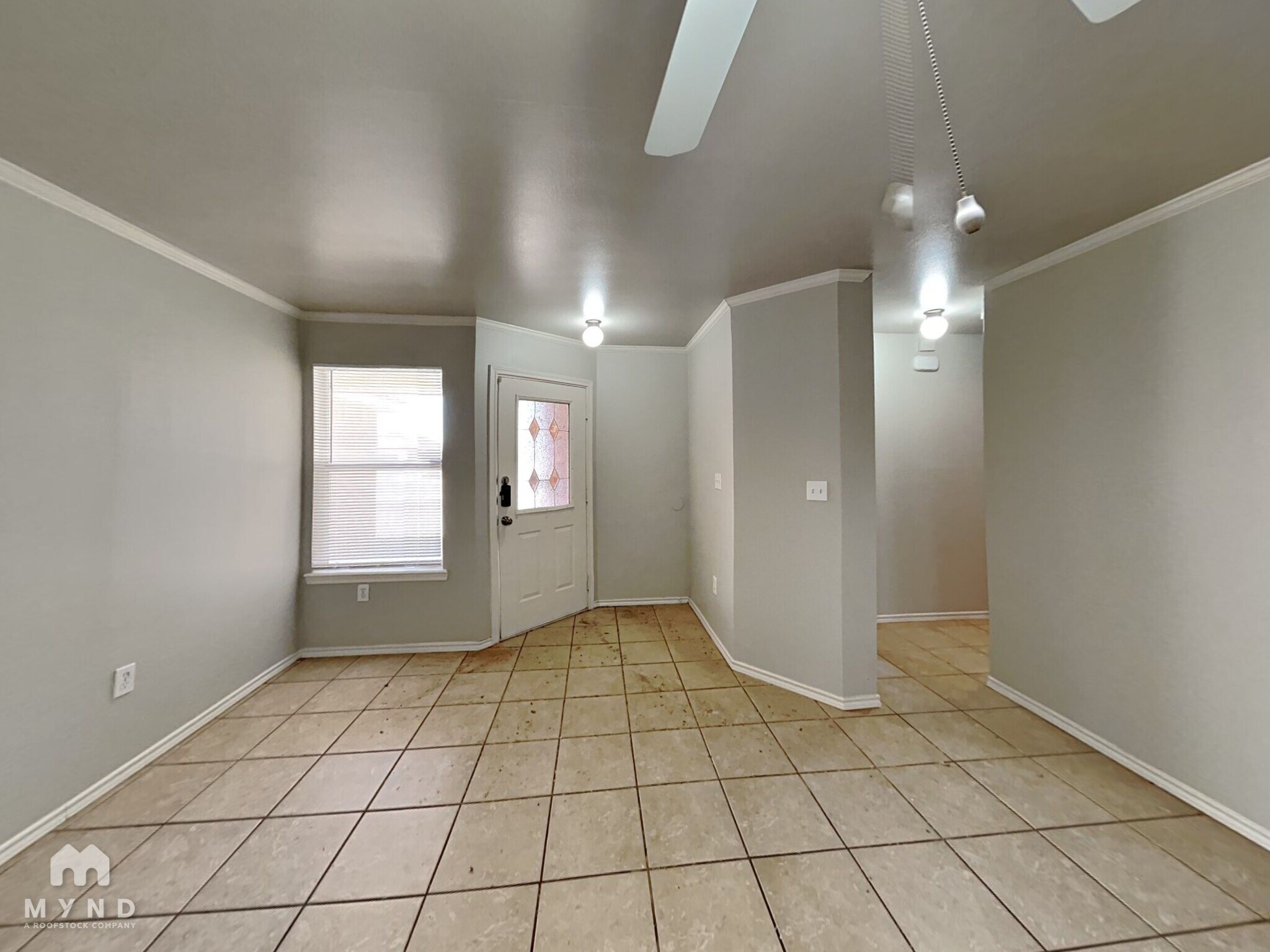 Building Photo - 524 N Brentwood Ave