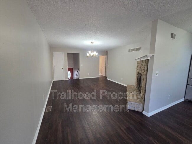 Building Photo - 8014 NW 79th Terrace