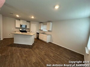 Building Photo - 918 Andean Emerald