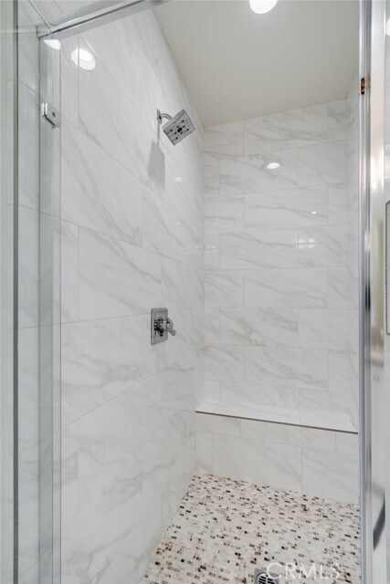 Building Photo - 214 Parkwood