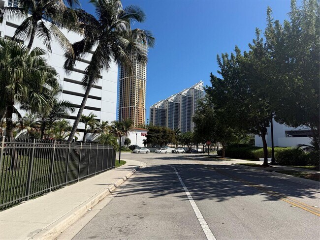 Building Photo - 201 180th Dr