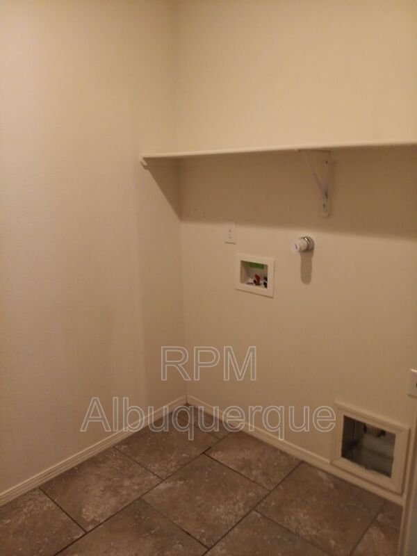 Building Photo - 6705 Kayser Mill Rd NW