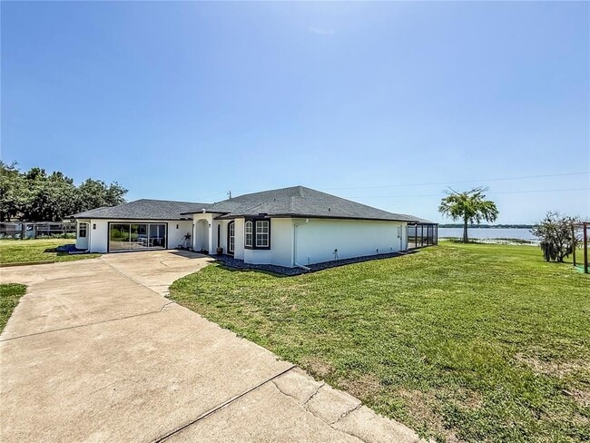 Primary Photo - 12830 Florida Ave
