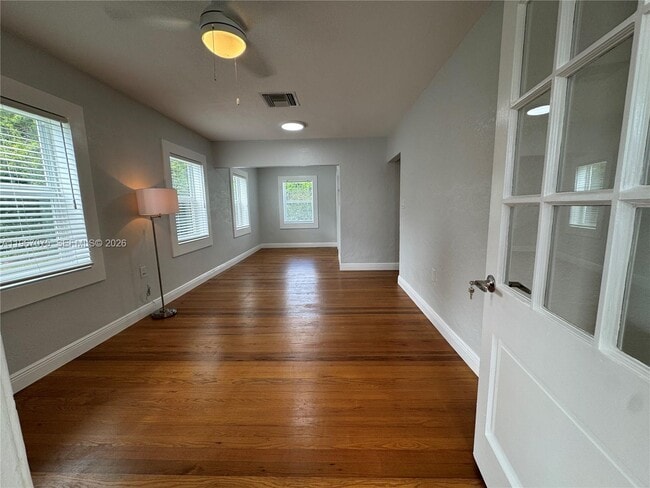 Building Photo - 51 Montilla Ave