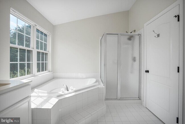 Building Photo - 134 Misty Pond Terrace