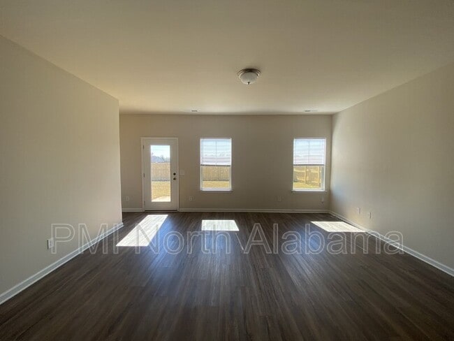 Building Photo - 13027 Lantern Pointe Wy