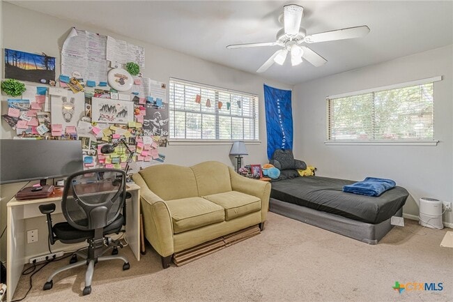 Building Photo - 133 Algarita Rd