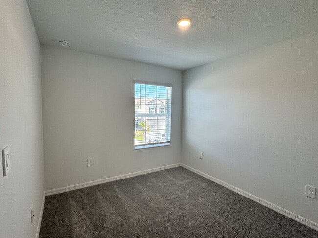 Building Photo - 9333 Bonita Mar Dr