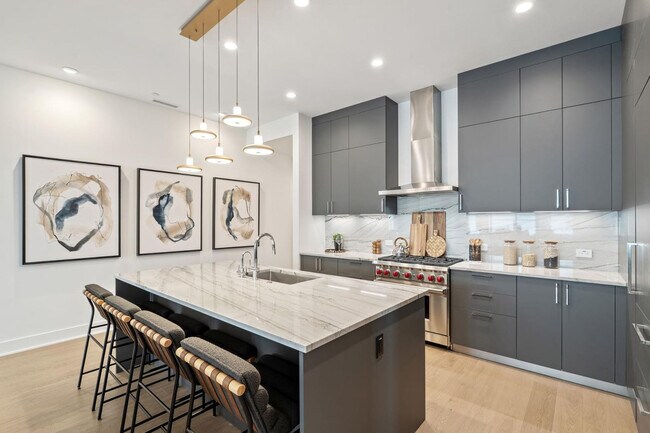 Building Photo - 19355 N 73rd Way