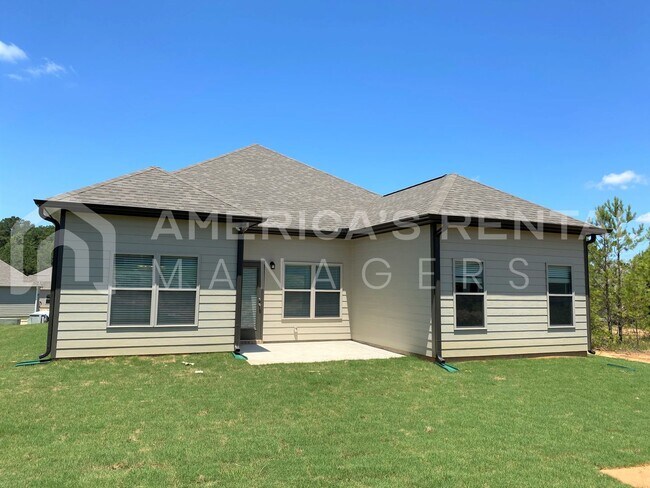 Building Photo - Home for rent in Brookwood, AL.... COMING SOON!
