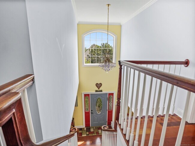 Building Photo - 56 Barholm Ave
