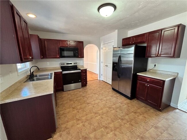 Building Photo - 6308 Firefly St