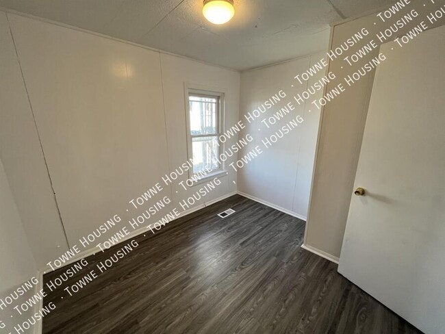 Building Photo - 340 Park Ave