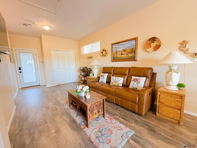 Building Photo - 13289 Onammi Ave