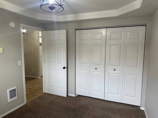 Building Photo - Adorable 1 bedroom 1 bathroom home in Spri...