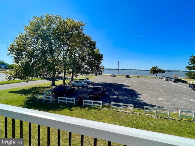 Building Photo - 46 W Pittsfield St