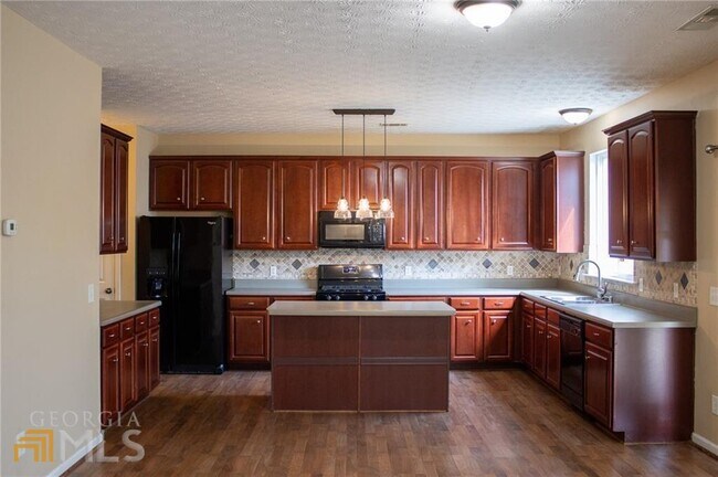 Building Photo - 3870 New Salem Ct