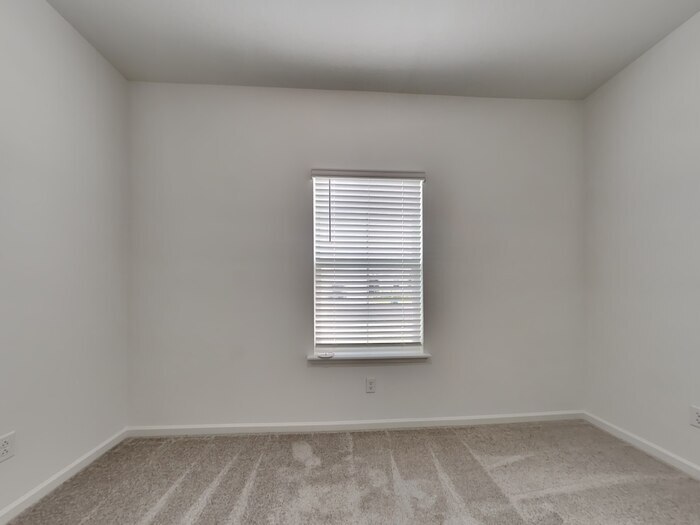 Building Photo - 9010 Latigo Ln