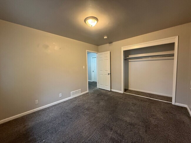 Building Photo - Scenic Home in the Heart of Ogden