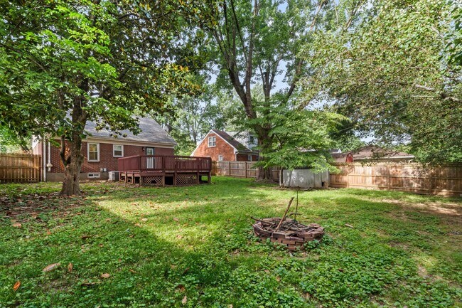 Building Photo - 4227 Hillbrook Dr