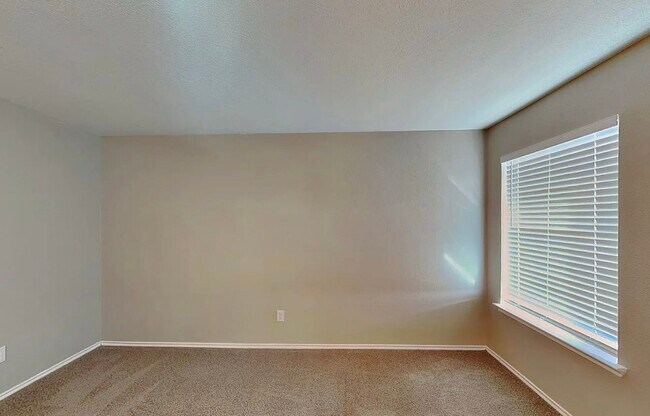 Building Photo - A Place to Settle In: Inviting 5-Bedroom Family Home