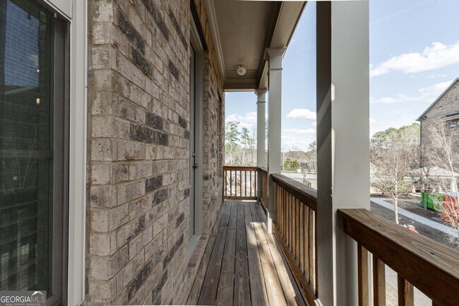 Building Photo - 5051 Pinckney Ln